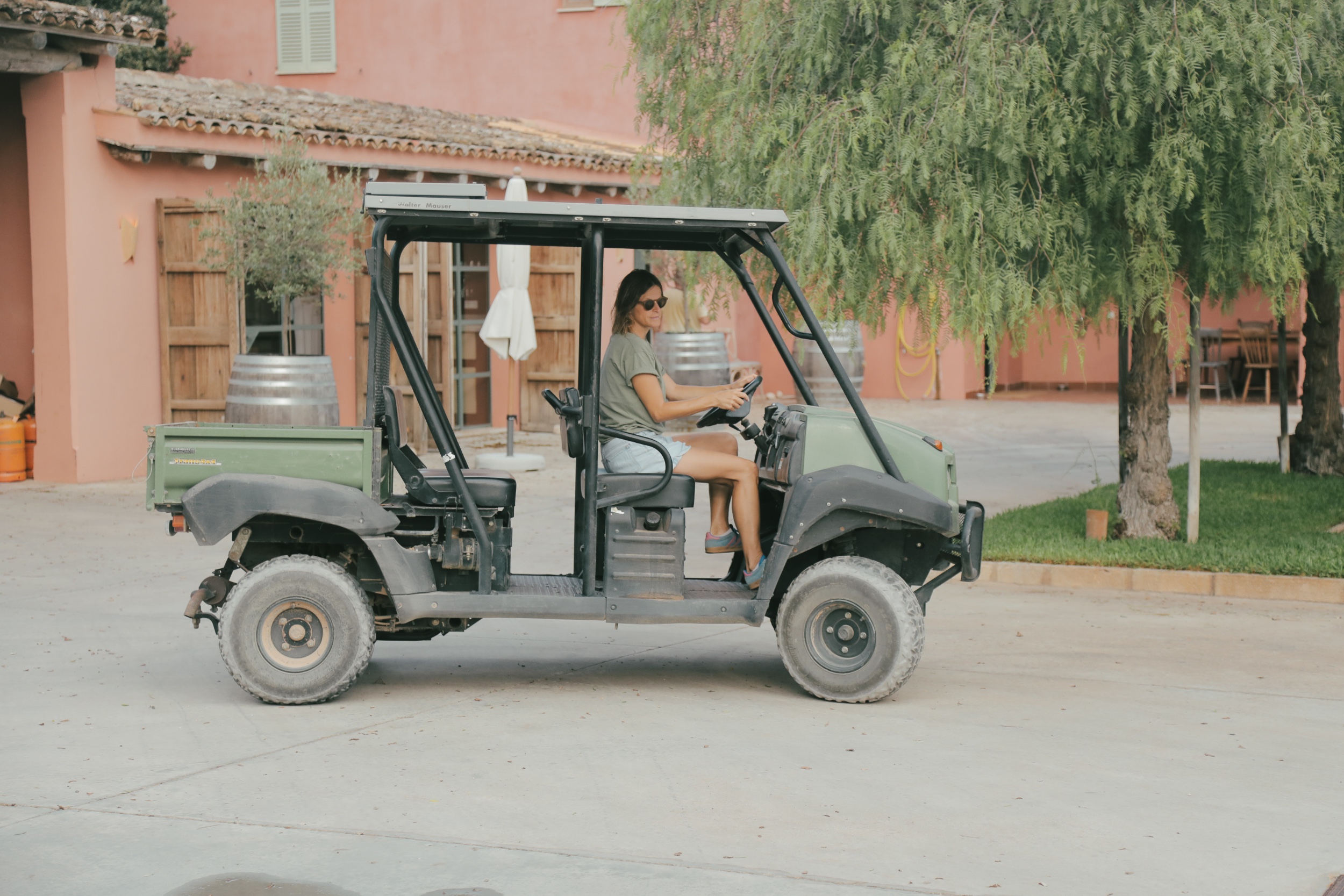 Tastings include a tour around the finca